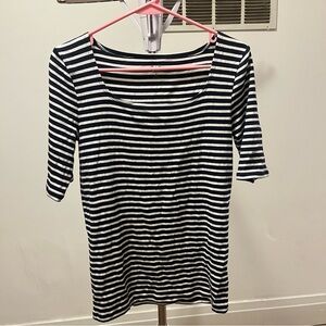 NWOT GAP Striped Navy and White Modern Boatneck Tee size medium